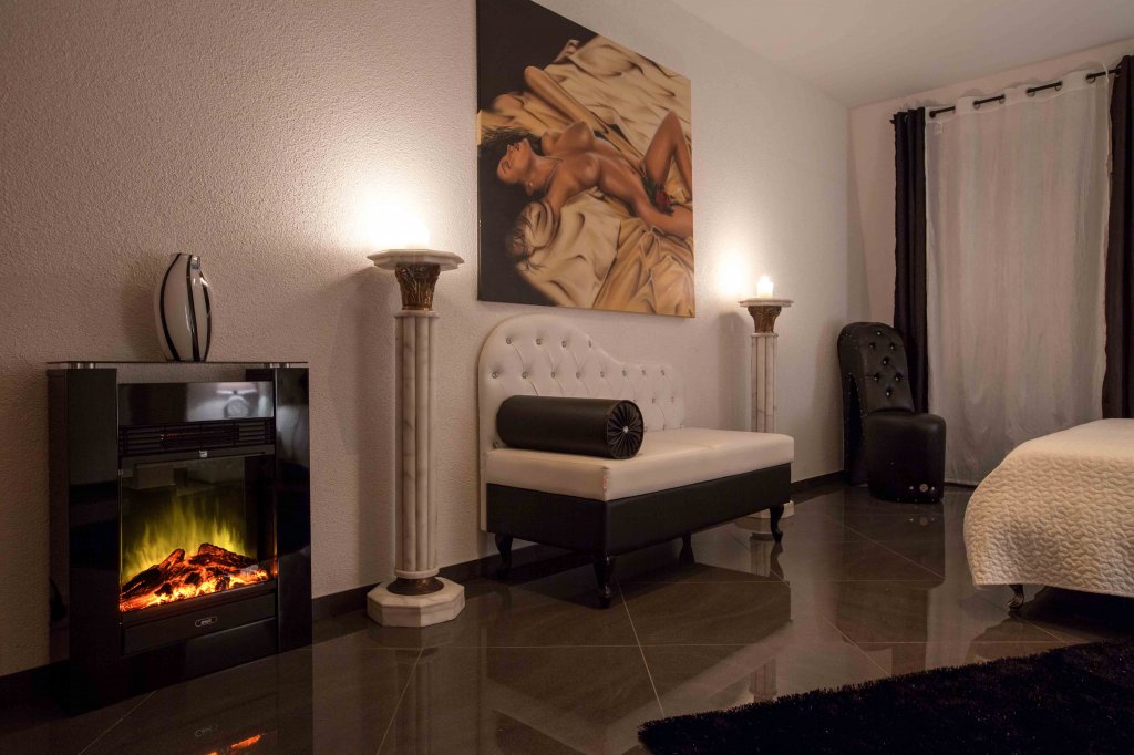 Black and White Zimmer